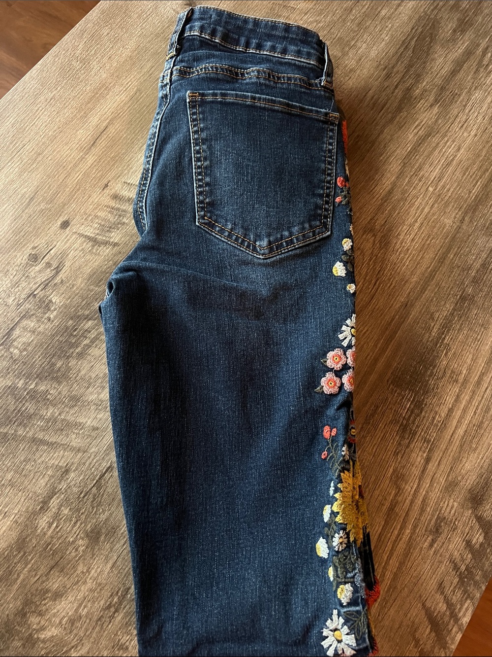 Ashley Mason Dark Blue Straight-Leg Jeans with Floral Embroidery - Picture 7 of 9